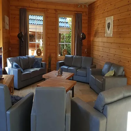 Spacious Near Veluwe * Hoenderloo