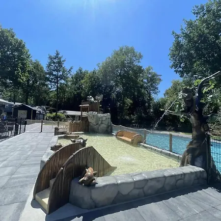 Spacious Near Veluwe Nyaraló