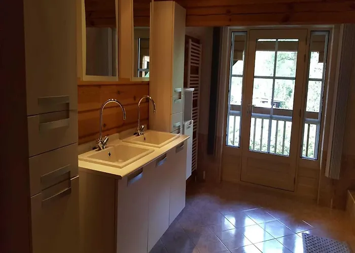 Spacious Near Veluwe Vakantiehuis