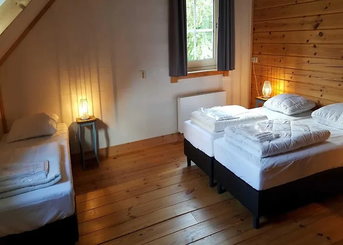 Spacious Near Veluwe Vakantiehuis