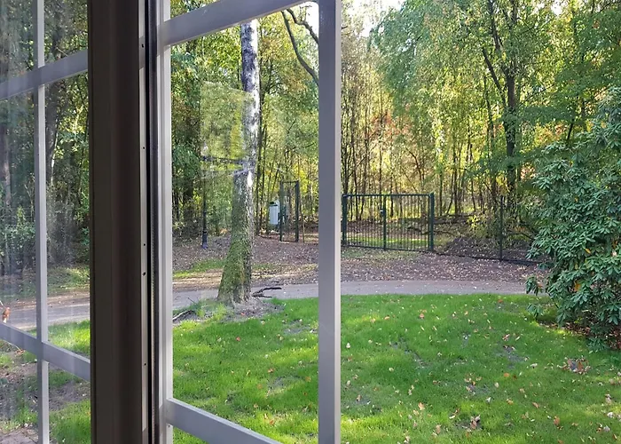 Spacious Near Veluwe * Hoenderloo