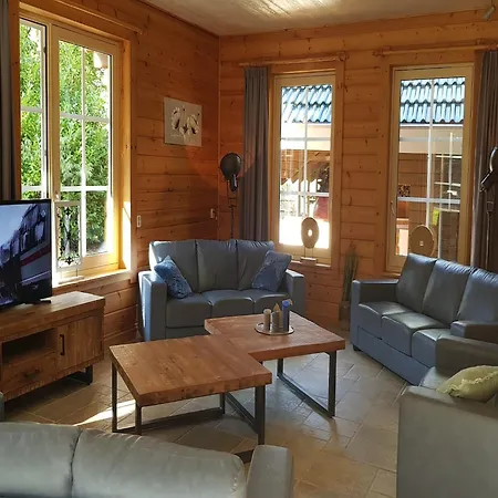 Spacious Near Veluwe *